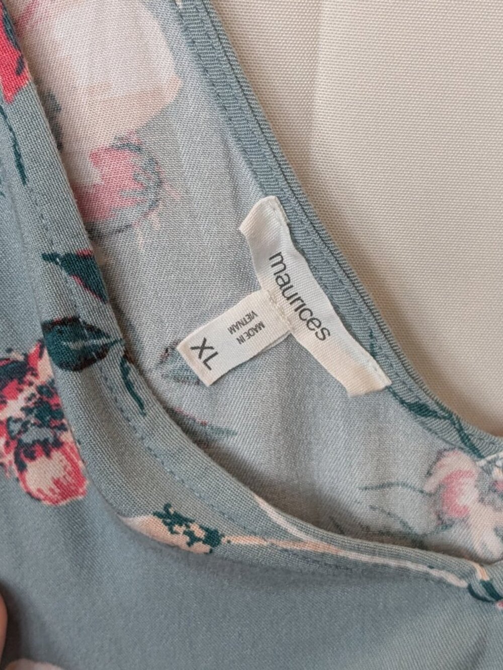 Maurices Light Blue Floral V-neck Midi Dress - Picture 5 of 8